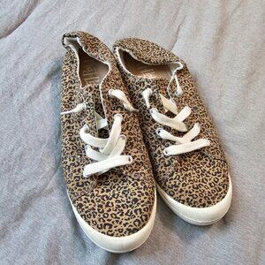 Womens Mad love sneakers